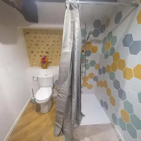 بيت ضيافة Les Jardins De L'imaginaire Monségur